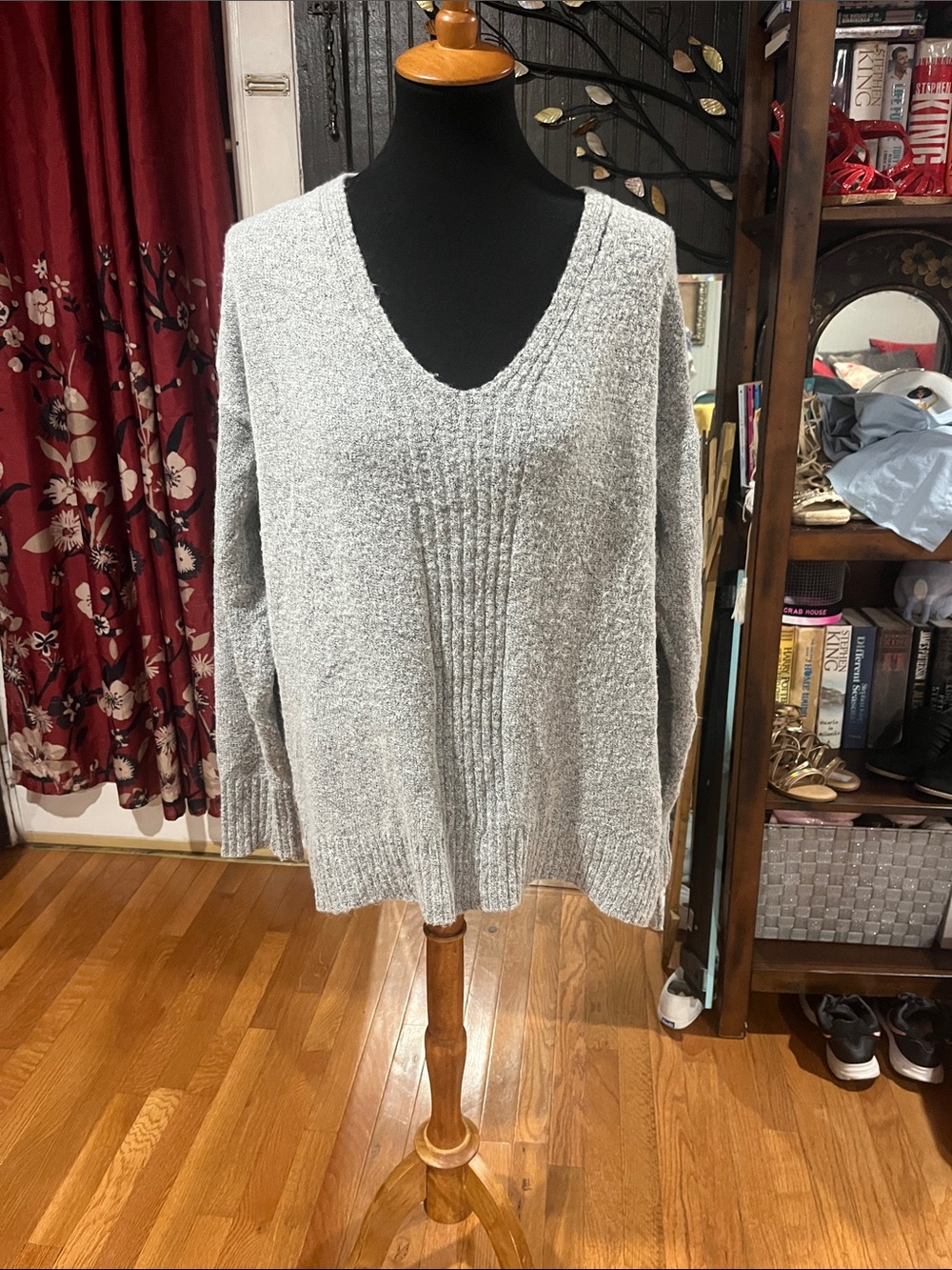 jason maxwell Light Gray V-Neck Ribbed Front Sweater